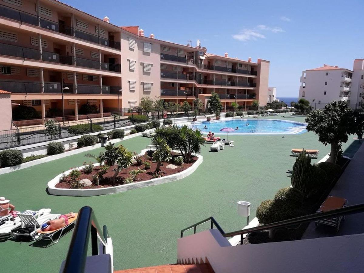 Summerland Free Wifi Los Cristianos  Eksteriør bilde